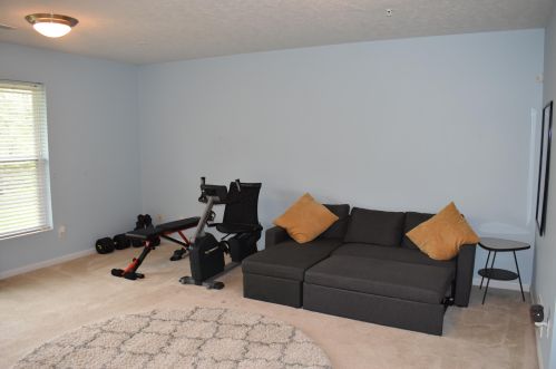 926 Waterpointe Ln, Covington KY  41018-3873 exterior