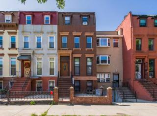458 Jefferson Ave, Brooklyn, NY 11221-1006