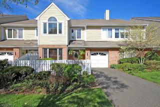 605 Timberbrooke Dr, Bedminster, NJ 07921-2109