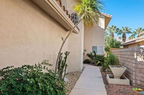 1361 Crystal Ct, Palm Springs, CA 92264-3532