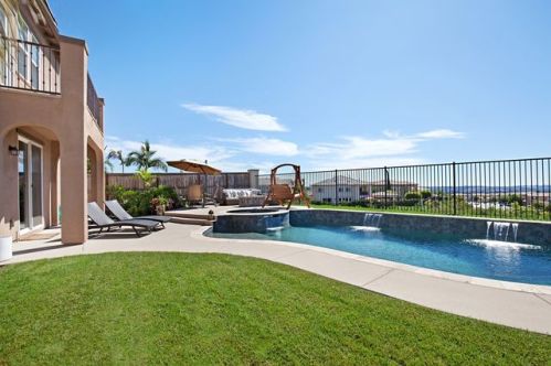 1153 Breakaway Dr, Oceanside, CA 92057-1954