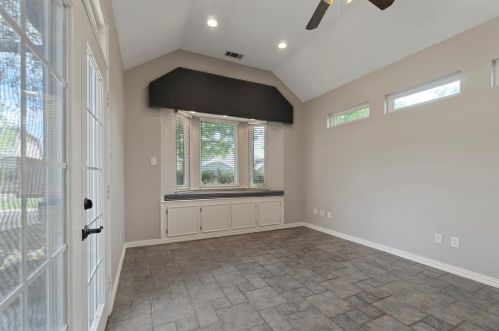 3108 Oak Meadow Dr, Lewisville TX  75028-7626 exterior