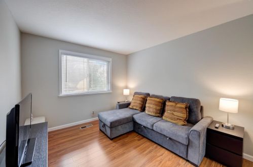 664 Price St, Daly City CA 94014-2133 exterior