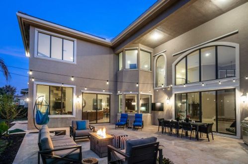 9860 Equus Cir, Boynton Beach, FL 33472-4328