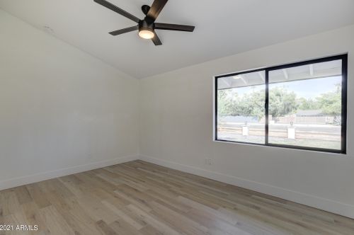 6220 7th Ave, Phoenix AZ 85007-4102 exterior