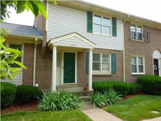 10406 Christina Ct, Louisville, KY 40223-5380