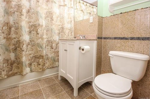 138 Woodside Ave, White Plains NY  10604-2040 exterior