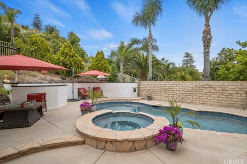 30411 Star Canyon Pl, Santa Clarita CA  91384-4712 exterior