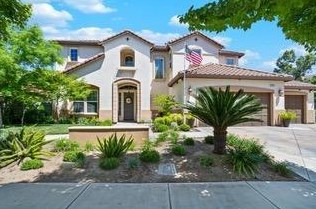 3957 Biltmore Dr, Turlock, CA 95382-7440