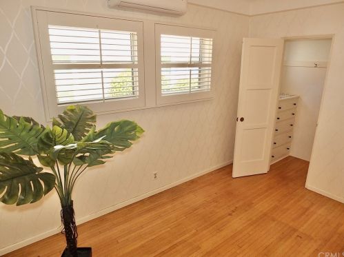 2610 Kansas Ave, South Gate CA 90280-4021 exterior