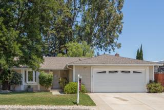 456 Clearwood Dr, Oakley, CA 94561-2418