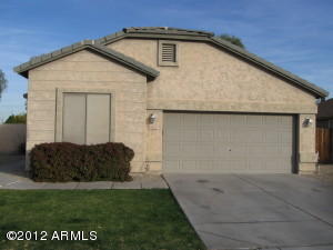 8817 57th Dr, Glendale, AZ 85302-4621
