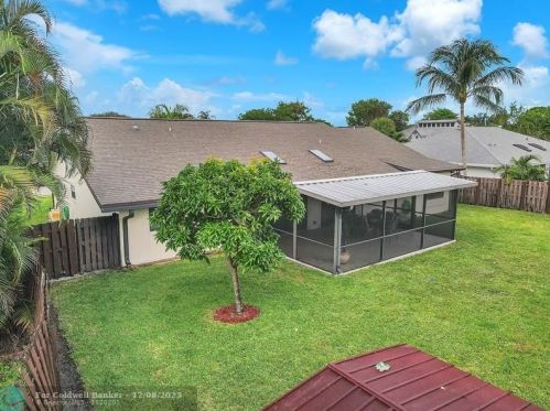 333 27th Ave, Delray Beach FL  33445-4401 exterior