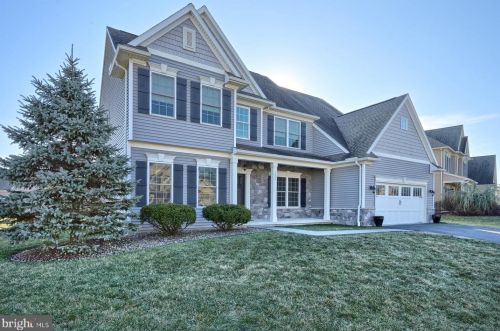 177 Scenic Ridge Dr, Hummelstown, PA 17036-6902