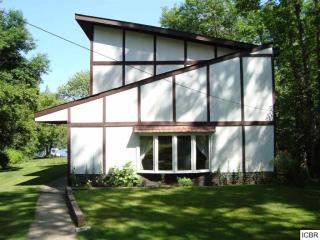 30182 Shore Dr, Pengilly MN  55775-2101 exterior