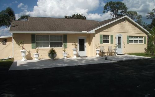 1046 Lake Sebring Dr, Sebring, FL 33870-1426