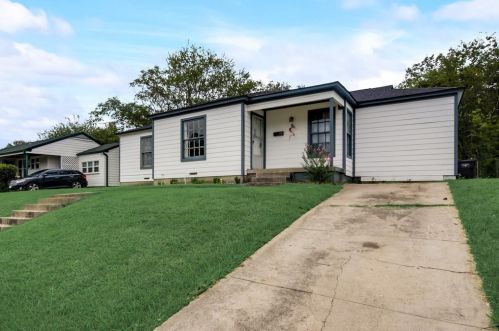 940 Judd St, Fort Worth, TX 76104-6864