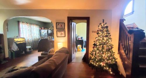 1403 Neshannock Blvd, New Castle PA  16105-2410 exterior