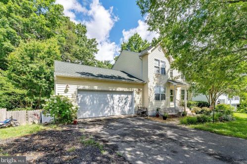 27 Amelia Ct, Fredericksburg, VA 22405-6329