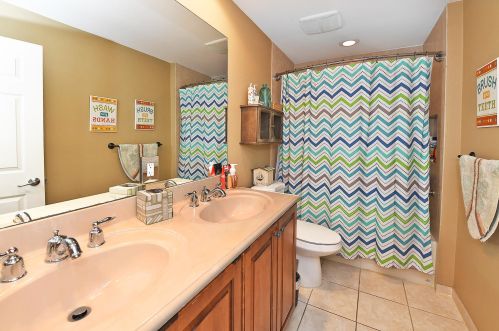 8938 Hidden Acres Dr, Boynton Beach FL  33473-4854 exterior