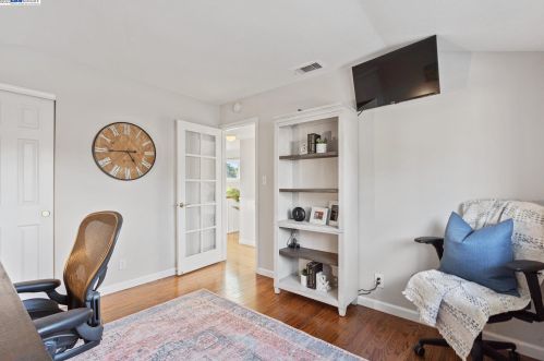 7793 Peppertree Rd, Pleasanton CA  94568-1348 exterior