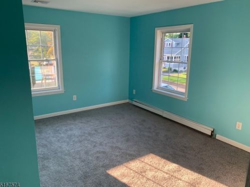 3 Edgewood Rd, Parsippany NJ  07834-2106 exterior
