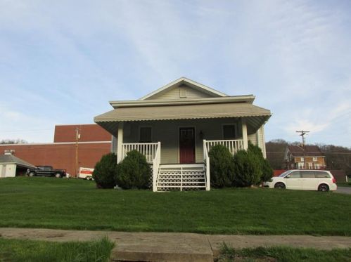 425 Grant St, East Brady, PA 16028-1215