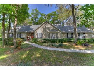 102 Laurel Tree Way, Brandon, FL 33511-8030