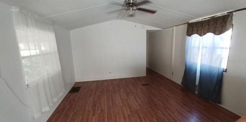 1960 172nd Ter, Silver Springs FL  34488-5927 exterior