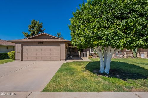 9858 Balboa Dr, Sun City, AZ 85351-4551