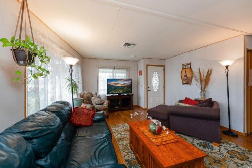 1481 Hill Rd, Willits CA  95490-9723 exterior