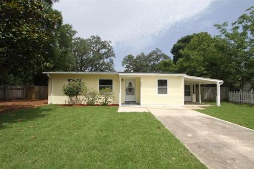 526 Pelham Rd, Pensacola, FL 32507-1362