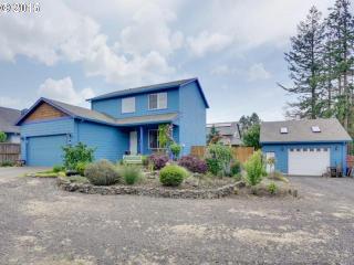1147 Ash St, Grand Island, OR 97114-9415
