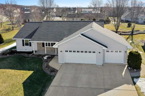 2665 Ontario Rd, Green Bay, WI 54311-4978