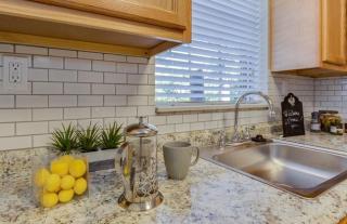 8030 Old Kings Rd, Jacksonville FL  32217-4153 exterior