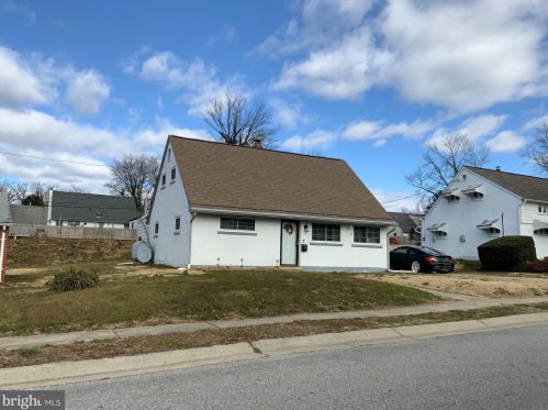 1515 Dilworth Rd, Wilmington, DE 19805-1213