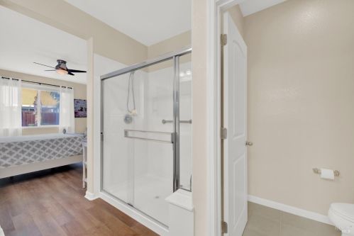 8001 Finchley Ct, Vacaville CA  95687-8253 exterior