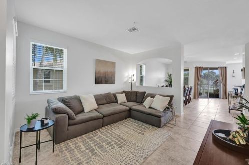 9305 La Playa Ct, Bonita Springs, FL 34135-2903