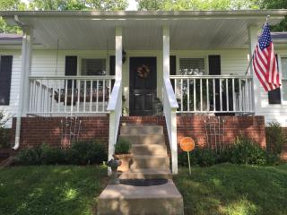 1079 Tolliver Way, Clarksville, TN 37040-2811