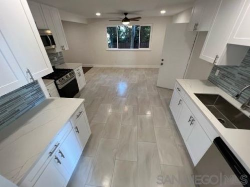 3965 Hatton St, San Diego, CA 92111-3407
