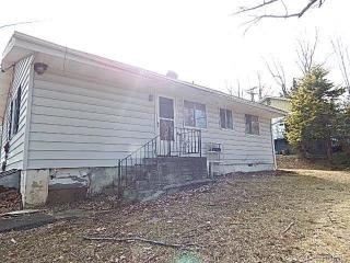 4 Vickie Ln, Monticello, NY 12701-1551
