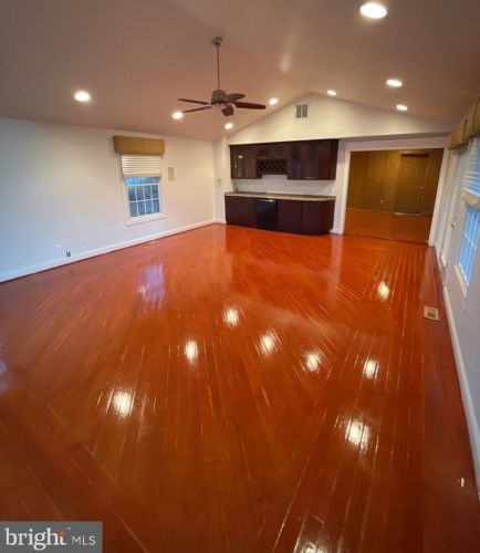 1408 Golf Course Dr, Bowie MD  20721-2330 exterior
