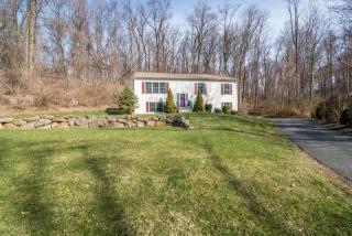 335 Janes Chapel Rd, Oxford, NJ 07863-3511