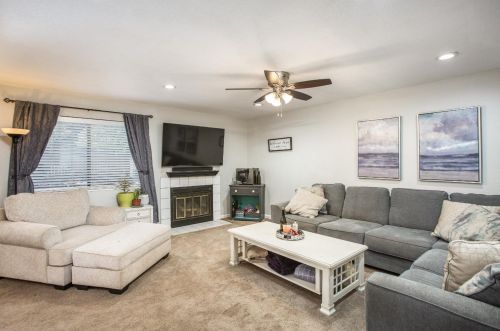 3998 Stonegate Ct, Loomis CA  95650-9232 exterior