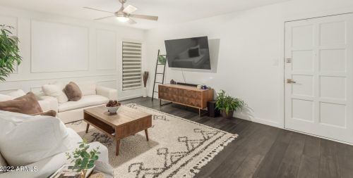 4950 Miller Rd, Scottsdale, AZ 85251-1567