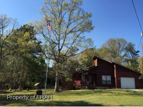 9453 Gooden Dr, Fayetteville NC  28314-5745 exterior
