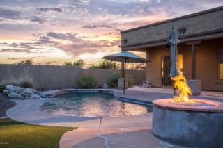 8994 Fernbush Ct, Santa Rita, AZ 85641-8747