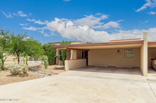 5953 Grant Rd, Tucson, AZ 85712-2341