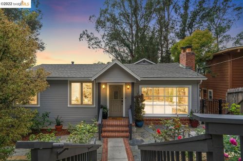1971 Arrowhead Dr, Oakland, CA 94611-1447