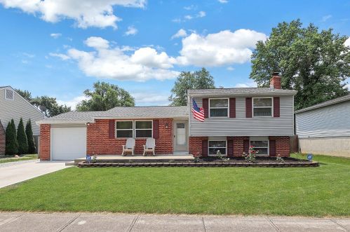 1975 Willow Run Rd, Darbydale, OH 43123-1531